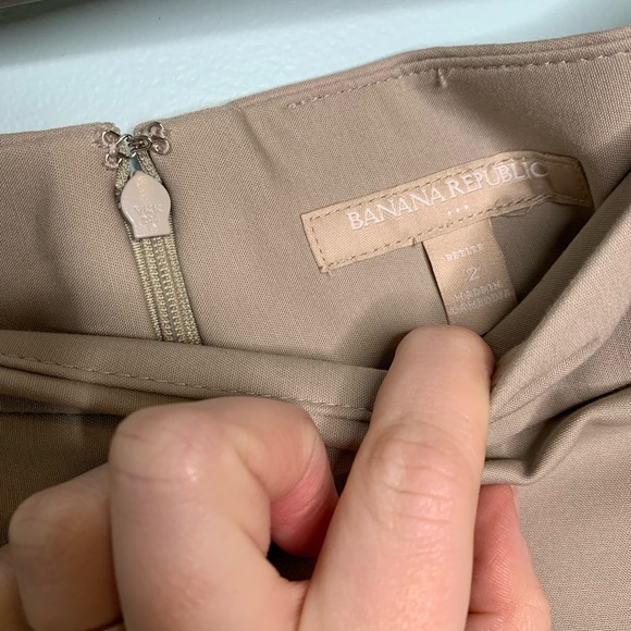 Banana Republic Petite Taupe Straight Pencil Skirt - Picture 7 of 7